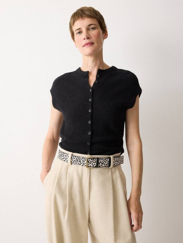 Ремень из телячьей кожи в горошек Jigsaw, Black/White
Ремень из телячьей кожи в горошек Jigsaw, Black/White