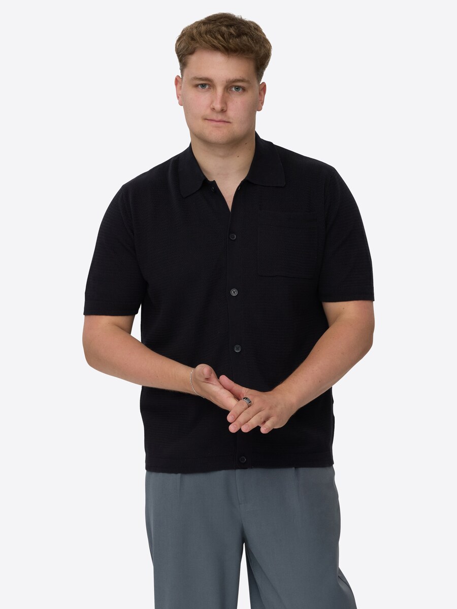 Свитер Dxnmxrk DXGalad, черный
Свитер Dxnmxrk DXGalad, черный