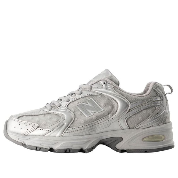 Кроссовки 530 New Balance, серебряный
Кроссовки 530 New Balance, серебряный