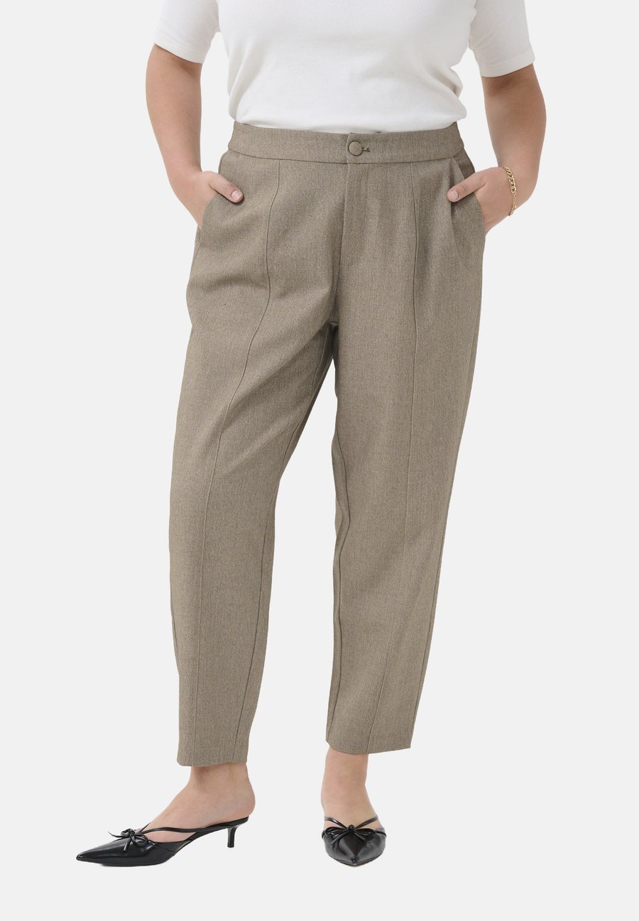 Брюки Kaffe Curve KCTILDA, Feather Gray Melange/Grey
Брюки Kaffe Curve KCTILDA, Feather Gray Melange/Grey