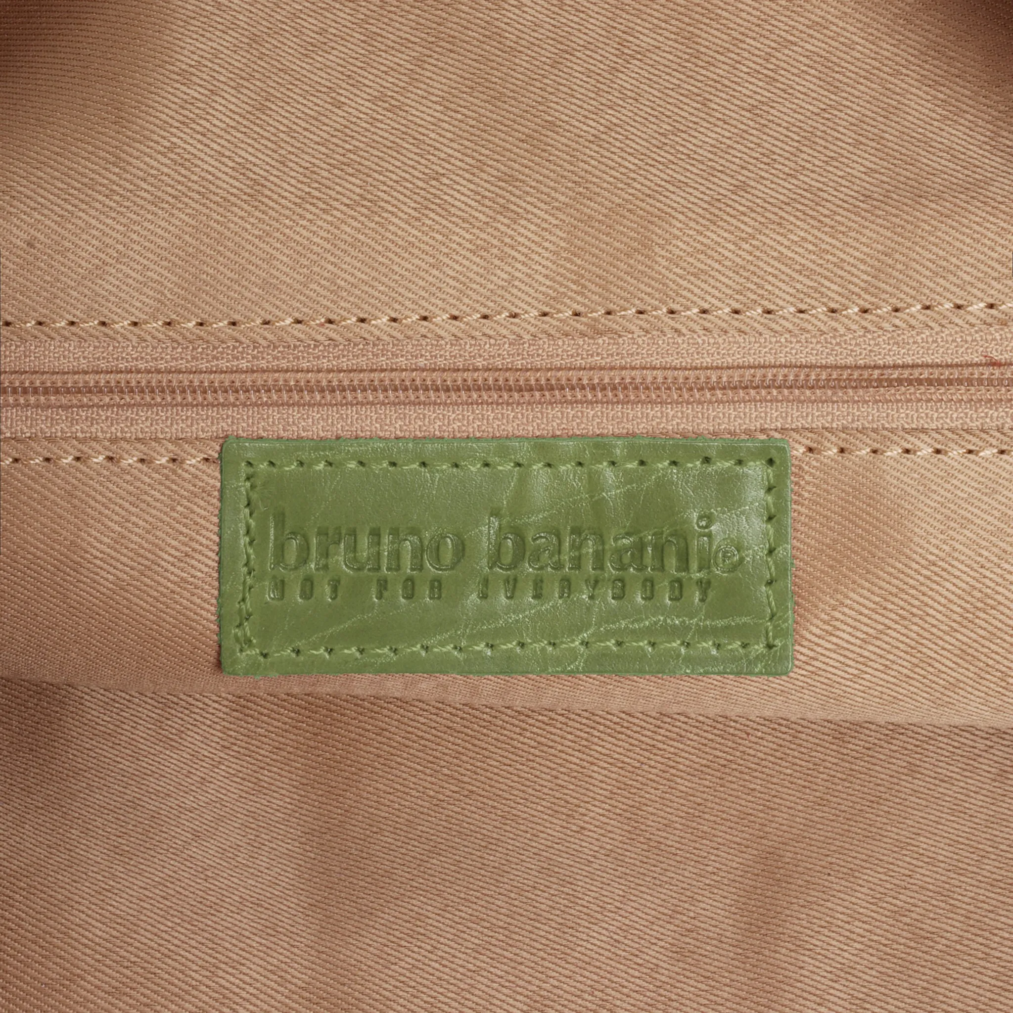 Шоппер Bruno Banani, натуральная кожа, зеленый
Шоппер Bruno Banani, натуральная кожа, зеленый