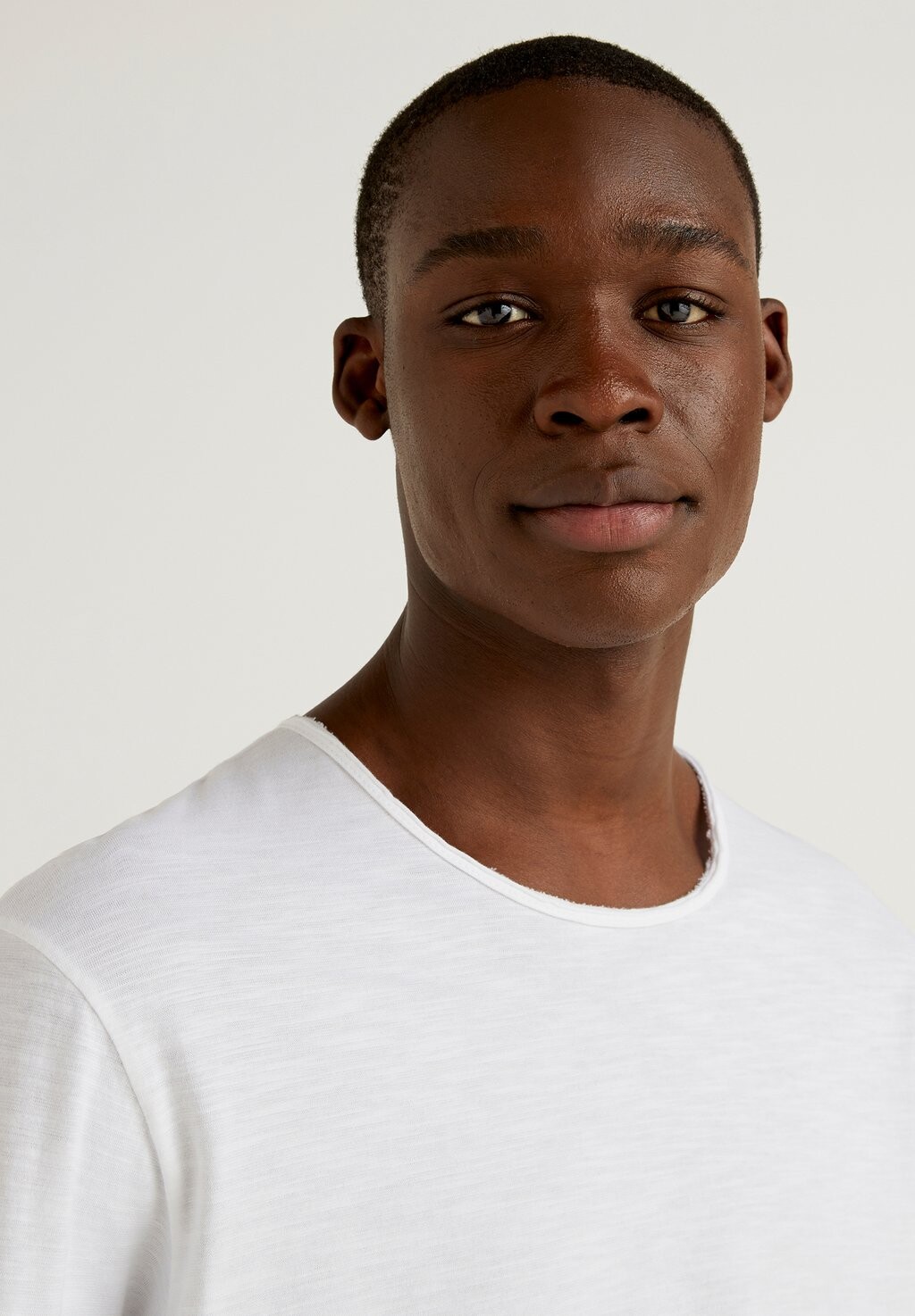 Топ с длинными рукавами United Colors of Benetton, белый
Топ с длинными рукавами United Colors of Benetton, белый