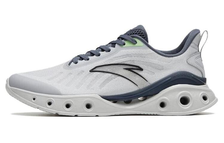 Кроссовки мужские с низким верхом Anta
Кроссовки мужские с низким верхом Anta