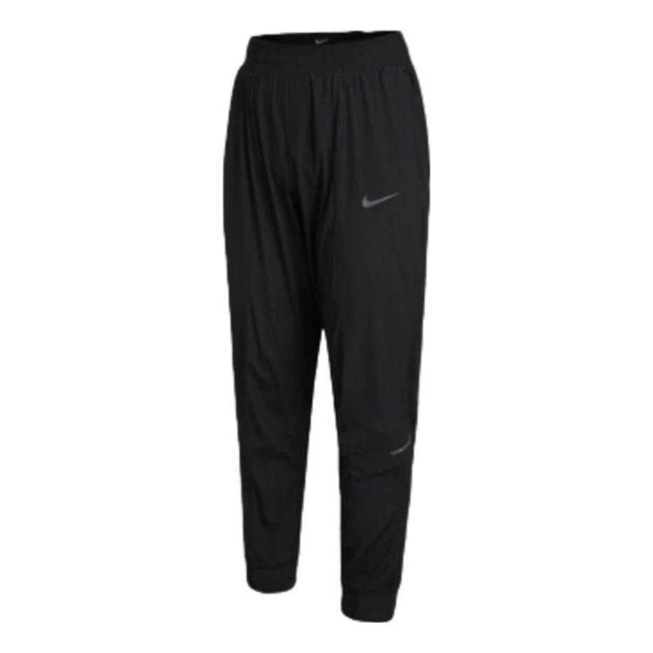 Брюки (WMNS) AS W NK Run DVN SWFT Pant PCKB Black
Брюки (WMNS) AS W NK Run DVN SWFT Pant PCKB Black