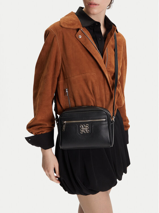 Сумка CEO-LA374-4357 Nine West, черный
Сумка CEO-LA374-4357 Nine West, черный