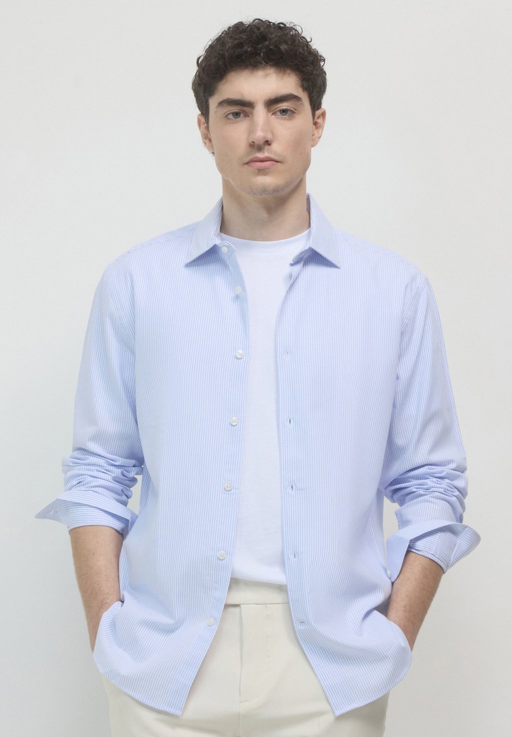 Рубашка A RIGHE Calliope, светло-голубой
Рубашка A RIGHE Calliope, светло-голубой