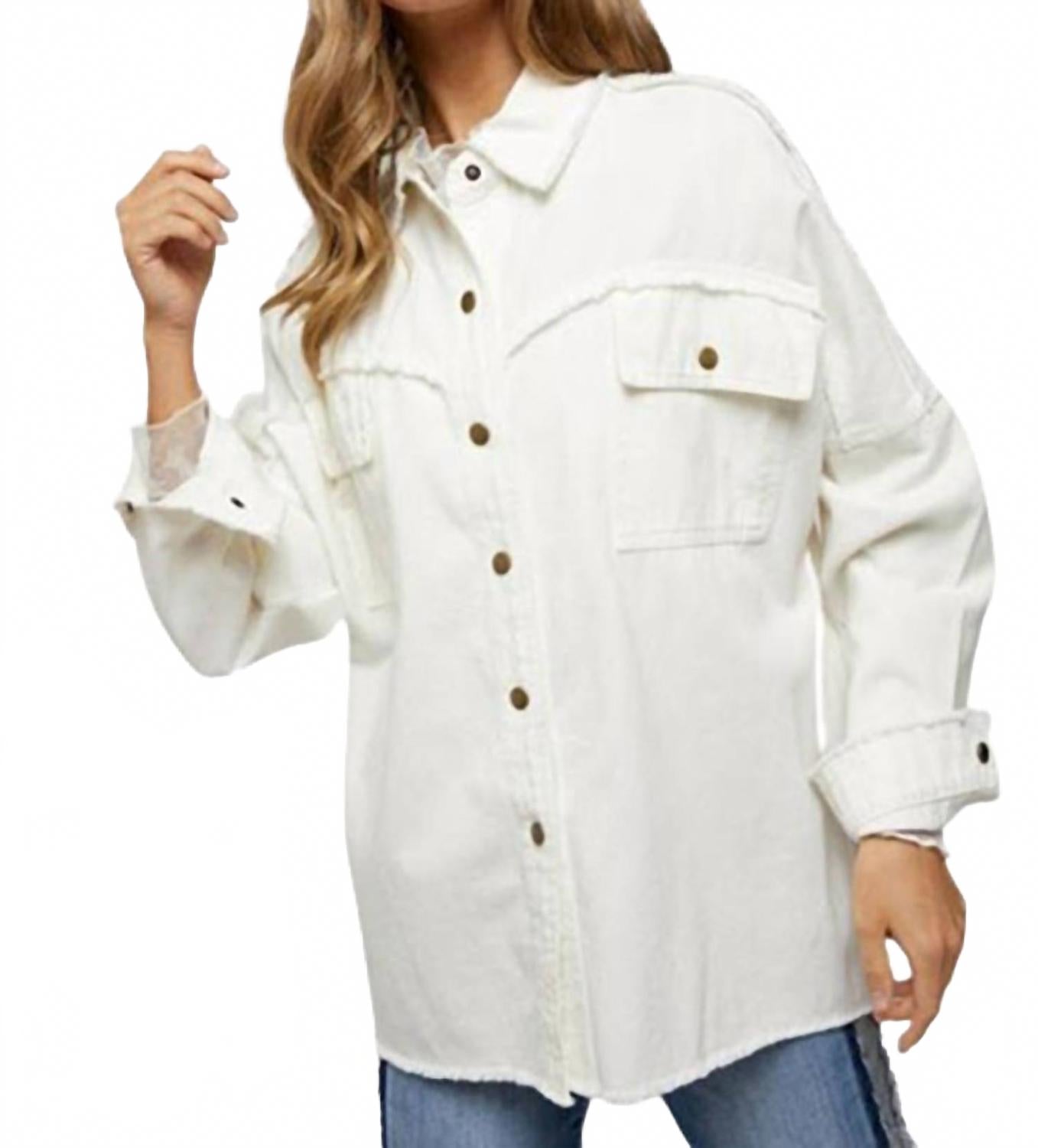 Тканый топ на кнопках белого цвета DAVI & DANI
Тканый топ на кнопках белого цвета DAVI & DANI