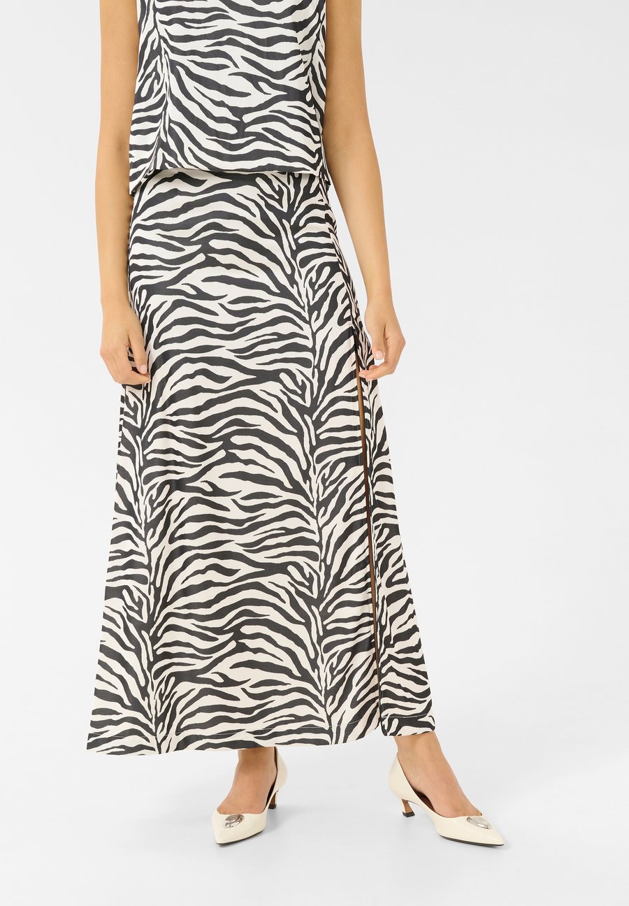 Юбка Gestuz ZEVA , Black Birch Tiger/White
Юбка Gestuz ZEVA , Black Birch Tiger/White