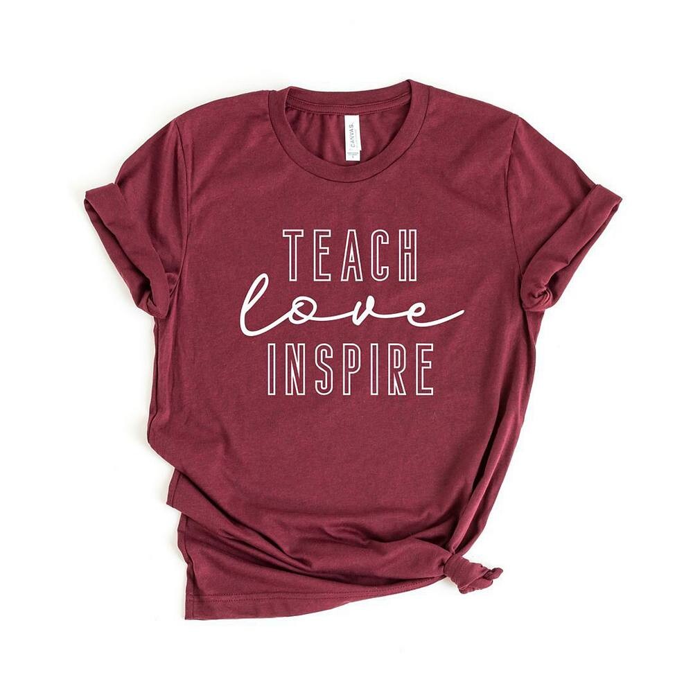 Футболка с короткими рукавами и рисунком Teach Love Inspire Simply Sage Market, цвет Maroon 
Футболка с короткими рукавами и рисунком Teach Love Inspire Simply Sage Market, цвет Maroon