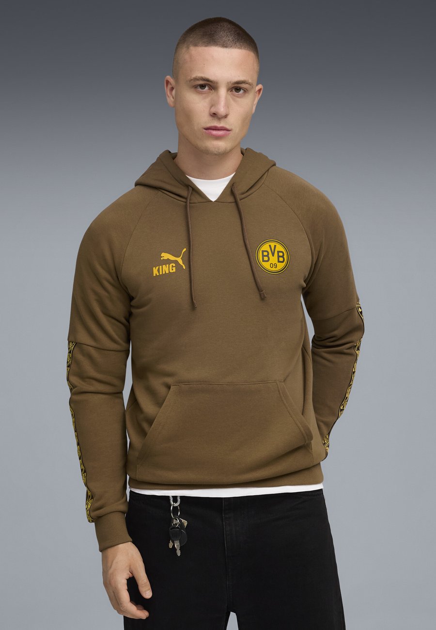 Худи Puma BVB KING , Haute Coffee-Yellow Sizzle/Light Brown
Худи Puma BVB KING , Haute Coffee-Yellow Sizzle/Light Brown