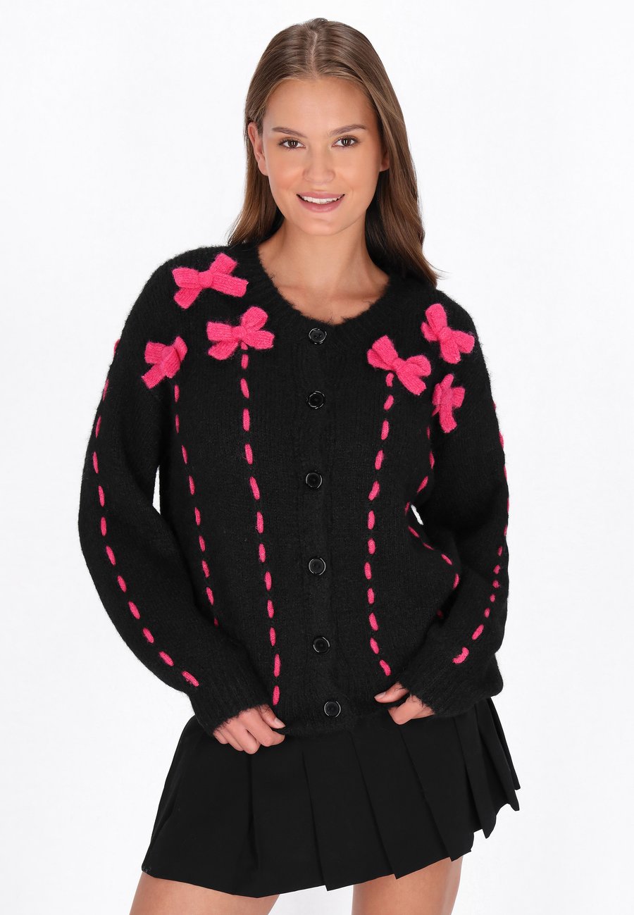 Кардиган myMo Cardigan, Black
Кардиган myMo Cardigan, Black