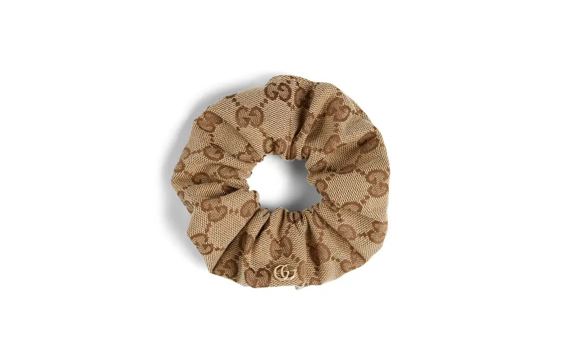 Скрабби с бляшкой Double G Logo GUCCI, бежевый
Скрабби с бляшкой Double G Logo GUCCI, бежевый