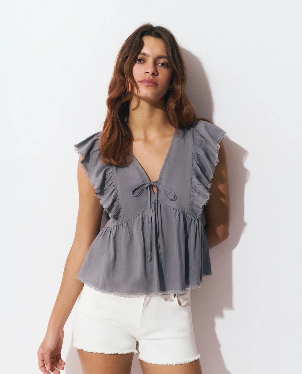 Женская блузка с воланами из льна Brownie, темно-серый 
Женская блузка с воланами из льна Brownie, темно-серый