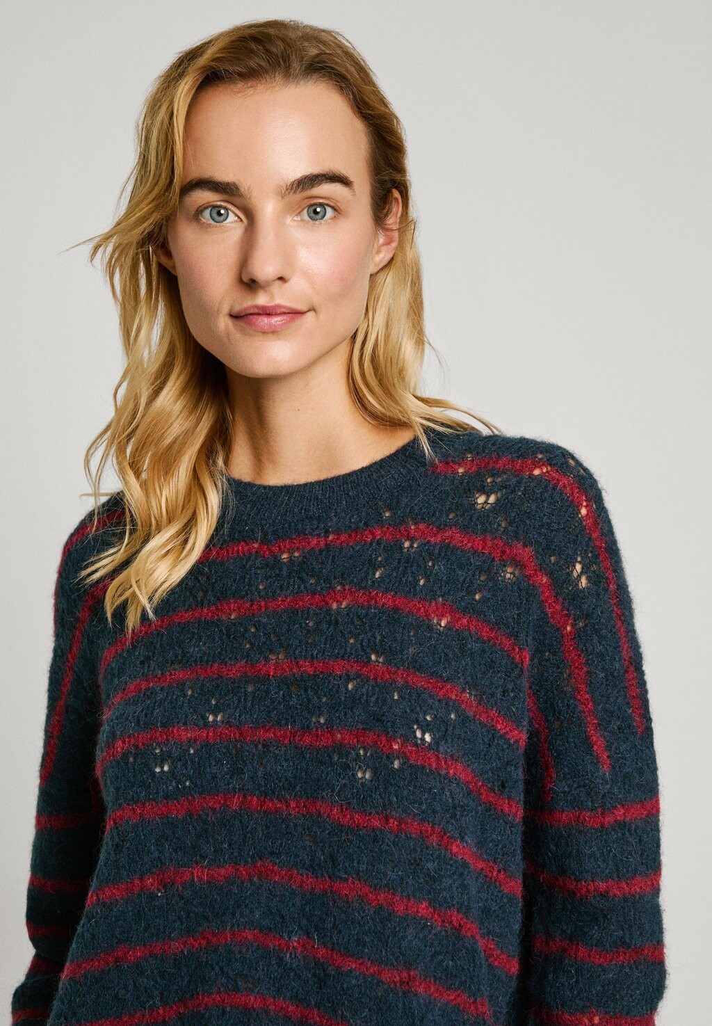 Джемпер HEVEN Pepe Jeans, темно-синий
Джемпер HEVEN Pepe Jeans, темно-синий