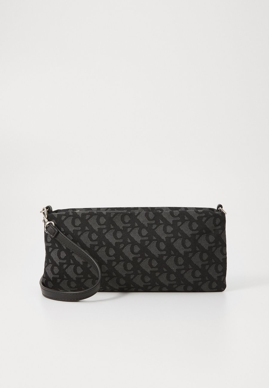 Сумка кросс-боди Calvin Klein Jeans LOGO JACQUARD SOPHIE TOP ZIP, Black
Сумка кросс-боди Calvin Klein Jeans LOGO JACQUARD SOPHIE TOP ZIP, Black