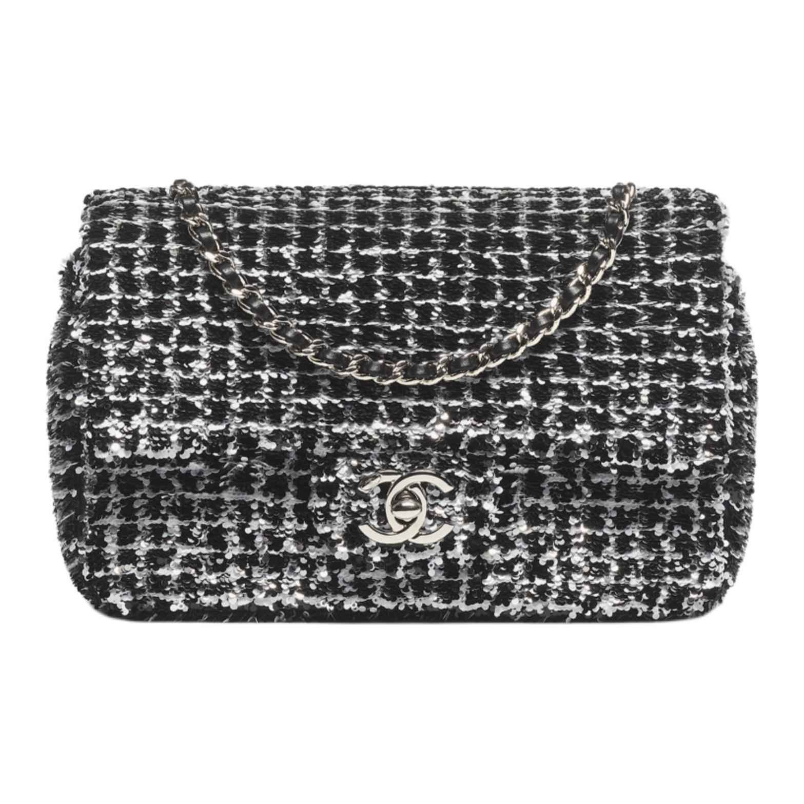 CHANEL Сумка через плечо с пайетками
CHANEL Сумка через плечо с пайетками