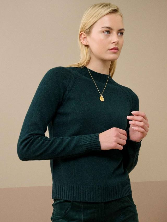 Джемпер из чистого кашемира с вязкой косичкой Brora, Ivy
Джемпер из чистого кашемира с вязкой косичкой Brora, Ivy