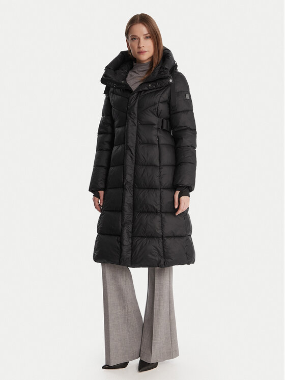 Зимняя куртка regular fit FS25WC3001O42301 Fracomina, черный
Зимняя куртка regular fit FS25WC3001O42301 Fracomina, черный