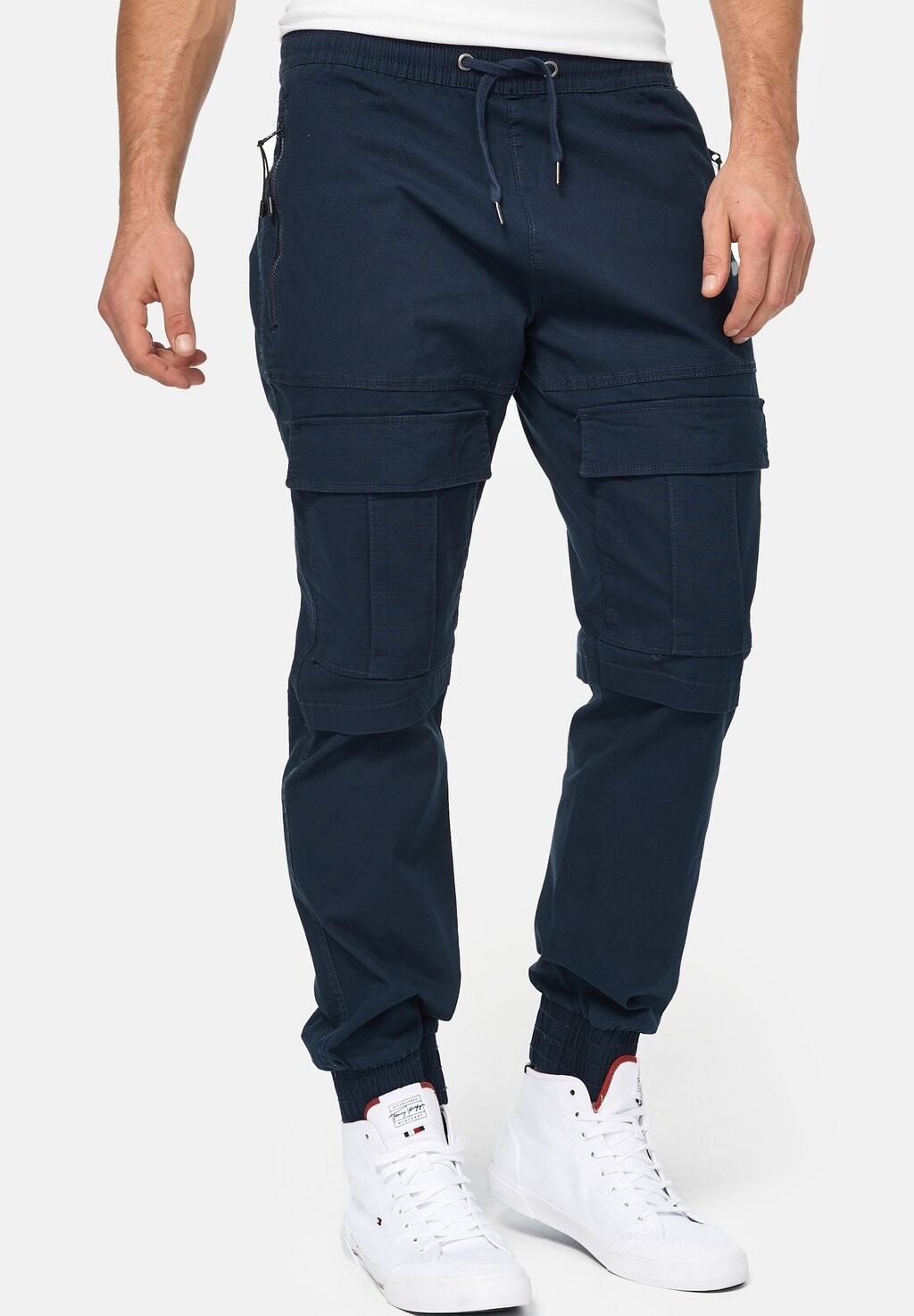 Брюки карго DENNIS INDICODE JEANS, цвет navy
Брюки карго DENNIS INDICODE JEANS, цвет navy