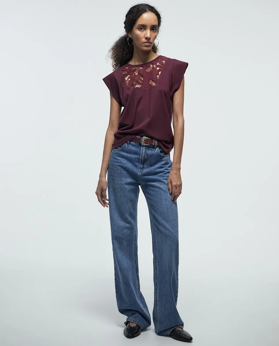 Романтичная футболка Sfera, бордовый
Романтичная футболка Sfera, бордовый