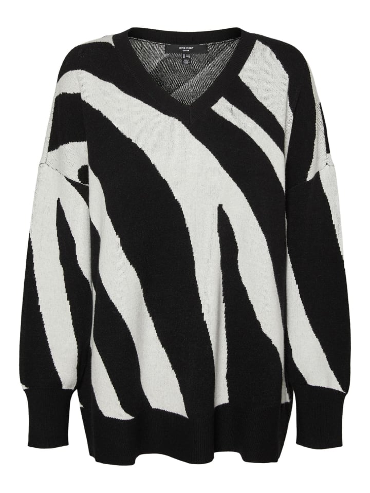 Черный вязаный свитер Vero Moda
Черный вязаный свитер Vero Moda