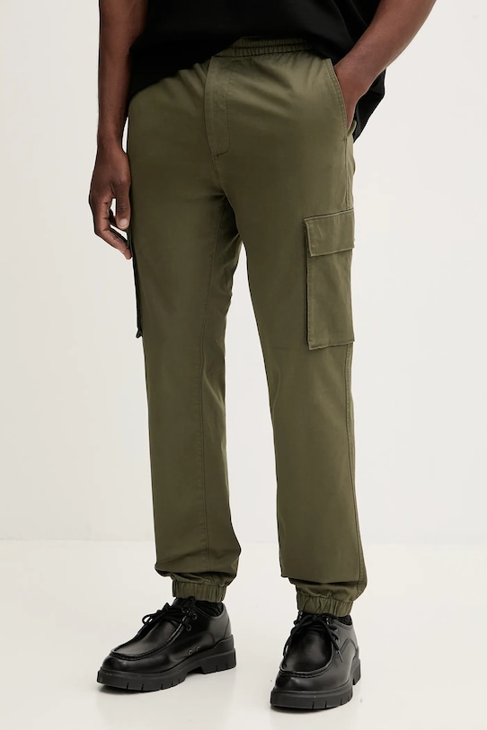 Брюки Calvin Klein Jeans, зеленый
Брюки Calvin Klein Jeans, зеленый