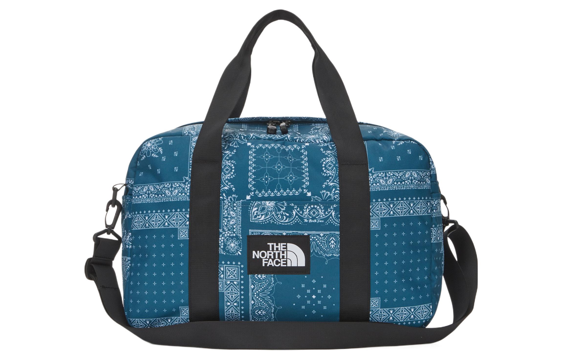THE NORTH FACE Плечевая сумка, через плечо, ручная, уличная из полиэстера синяя унисекс 
THE NORTH FACE Плечевая сумка, через плечо, ручная, уличная из полиэстера синяя унисекс