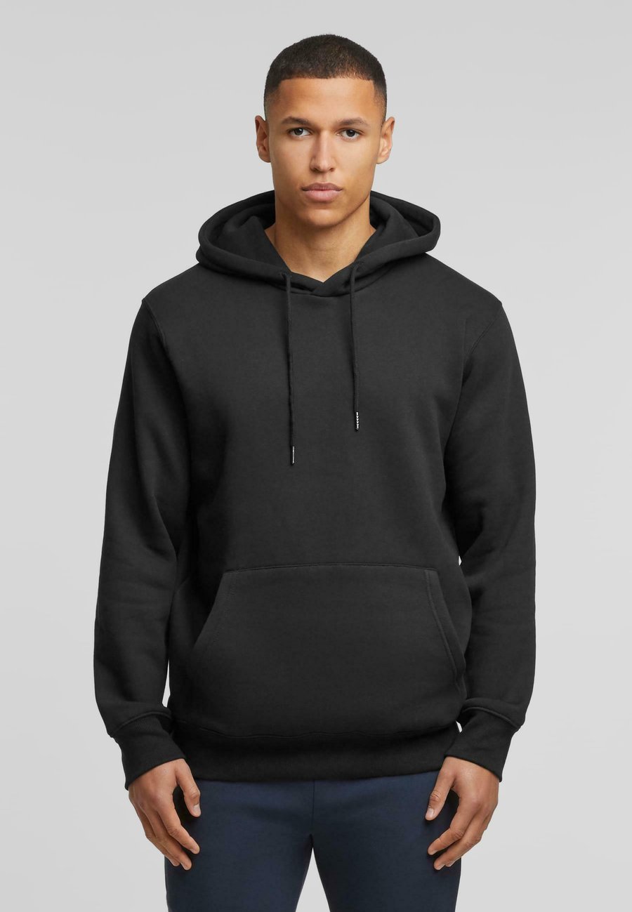 Худи Mister Tee Hoodie, Black
Худи Mister Tee Hoodie, Black