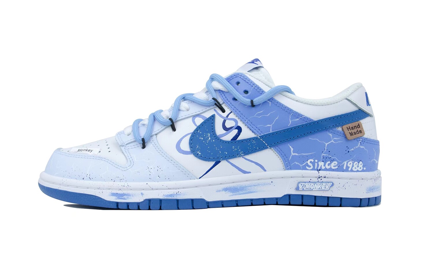 Кроссовки Nike Dunk Skateboarding Shoes Men Low-top White, цвет Aurora crushed clouds
Кроссовки Nike Dunk Skateboarding Shoes Men Low-top White, цвет Aurora crushed clouds