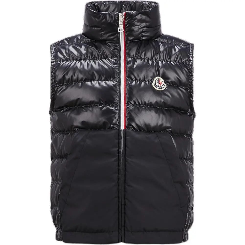 Детский жилет Moncler, черный
Детский жилет Moncler, черный