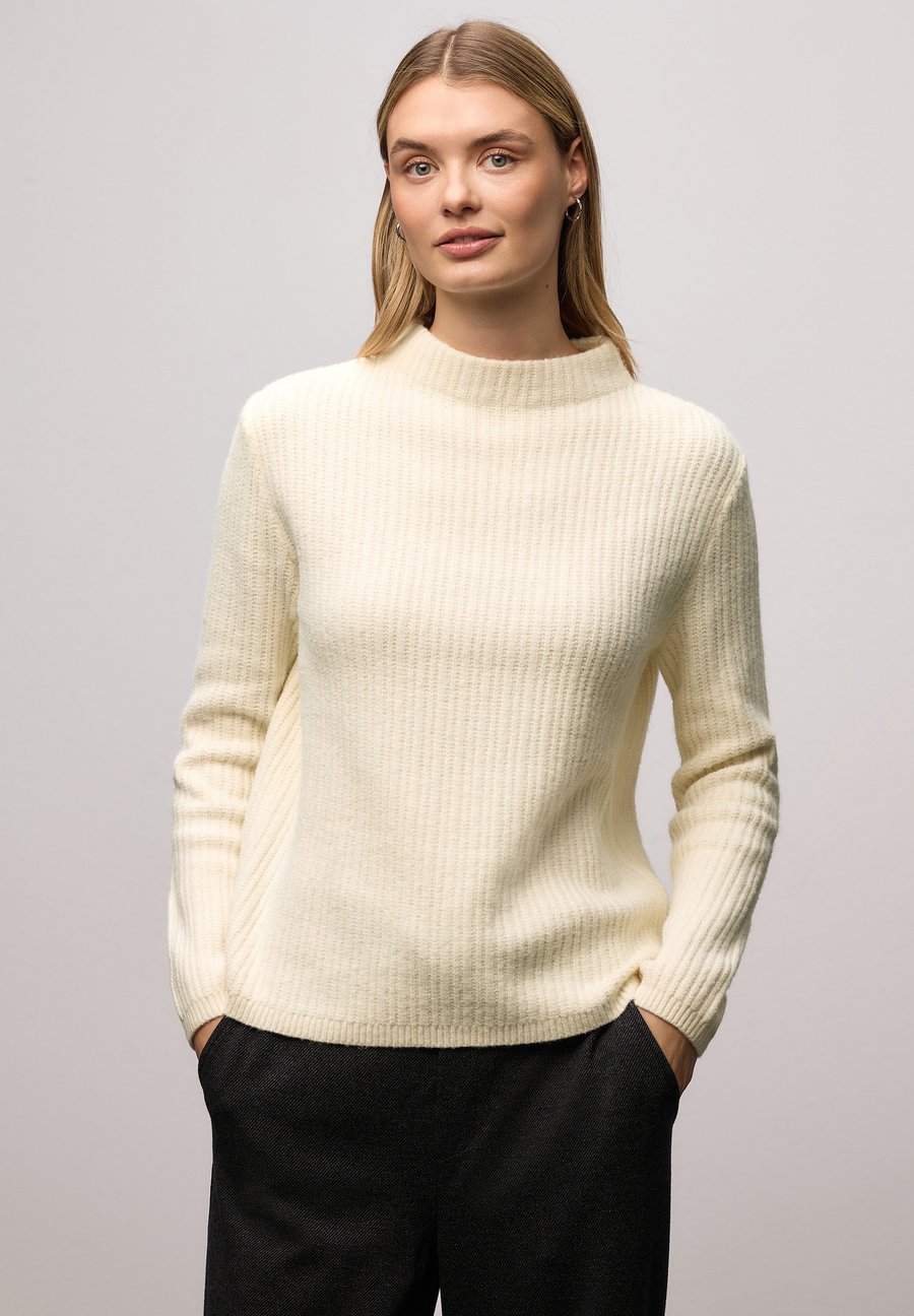 Джемпер Street One STRUKTURPULLOVER, Beige
Джемпер Street One STRUKTURPULLOVER, Beige