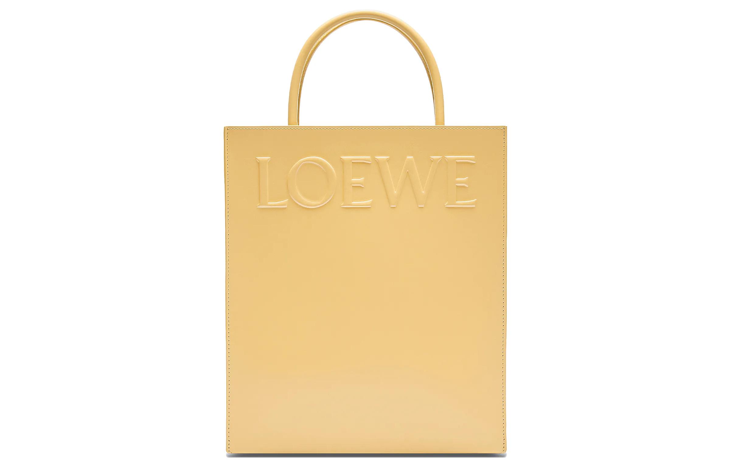 LOEWE Глянцевая кожаная сумка из коровьей кожи шоппер через плечо кроссбоди женская желтая 
LOEWE Глянцевая кожаная сумка из коровьей кожи шоппер через плечо кроссбоди женская желтая