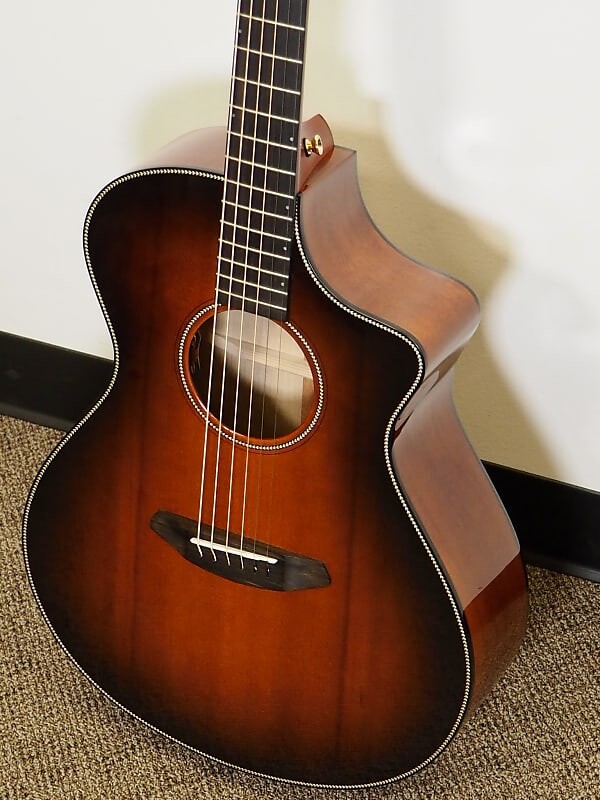 Акустическая гитара Breedlove Oregon Concert CE
Акустическая гитара Breedlove Oregon Concert CE