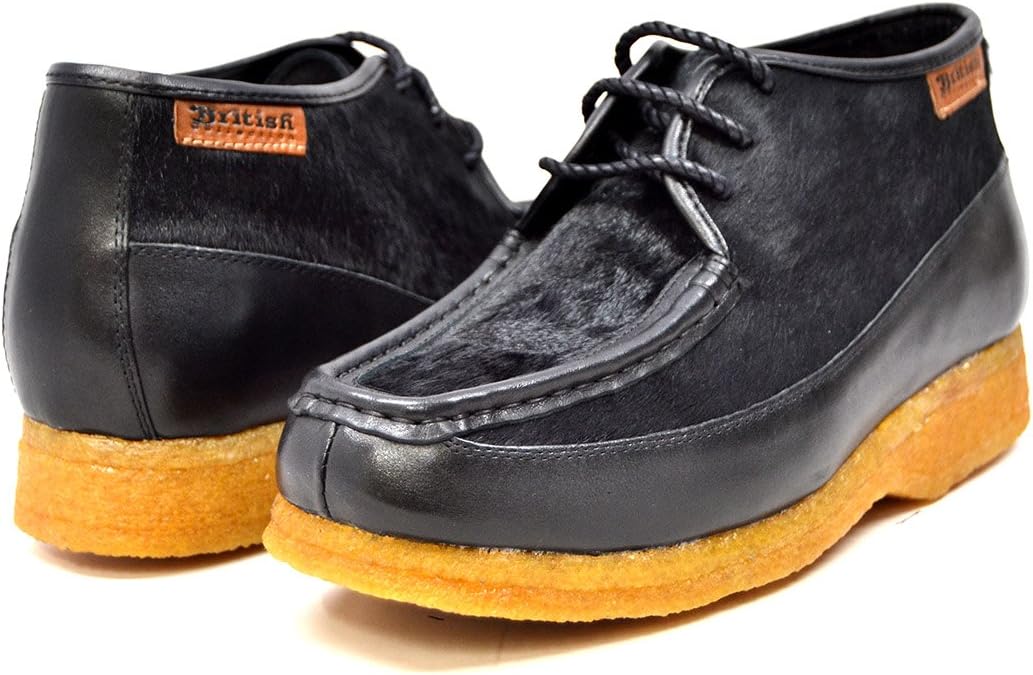 Мужские кожаные кроссовки Knicks Three Quarters на шнуровке из британской коллекции British Collection, черный
Мужские кожаные кроссовки Knicks Three Quarters на шнуровке из британской коллекции British Collection, черный