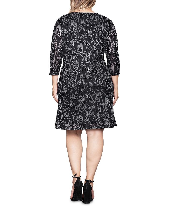 Стандарты и практики Платье свободного кроя с принтом standards & practices, черный
Стандарты и практики Платье свободного кроя с принтом standards & practices, черный