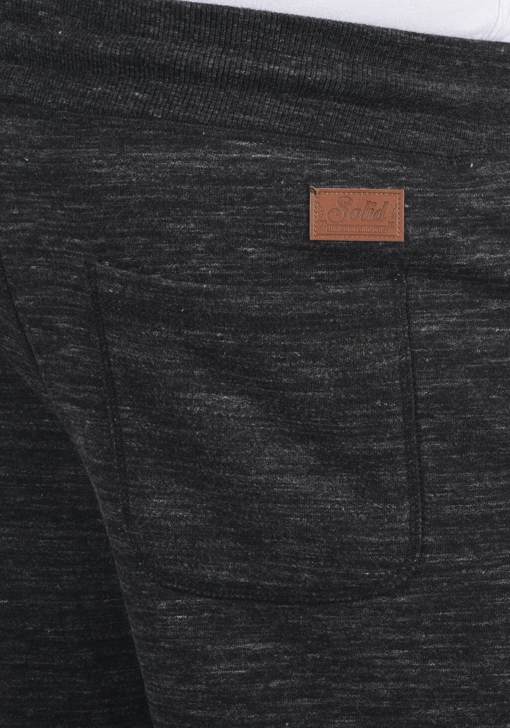 Шорты SDARIS Solid, черный
Шорты SDARIS Solid, черный