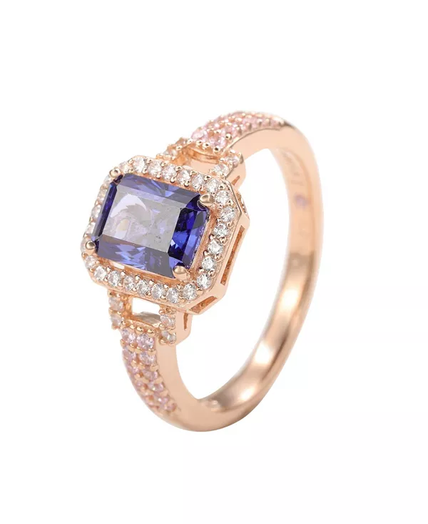 Кольцо Suzy Levian из стерлингового серебра с кубическим цирконием и изумрудной огранкой Suzy Levian New York, blue
Кольцо Suzy Levian из стерлингового серебра с кубическим цирконием и изумрудной огранкой Suzy Levian New York, blue