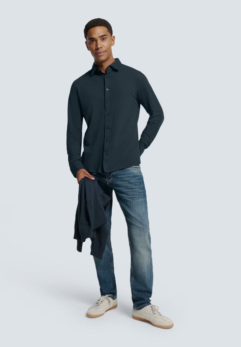 Рубашка TIMELESS BASICS NO EXCESS, темно-синий
Рубашка TIMELESS BASICS NO EXCESS, темно-синий