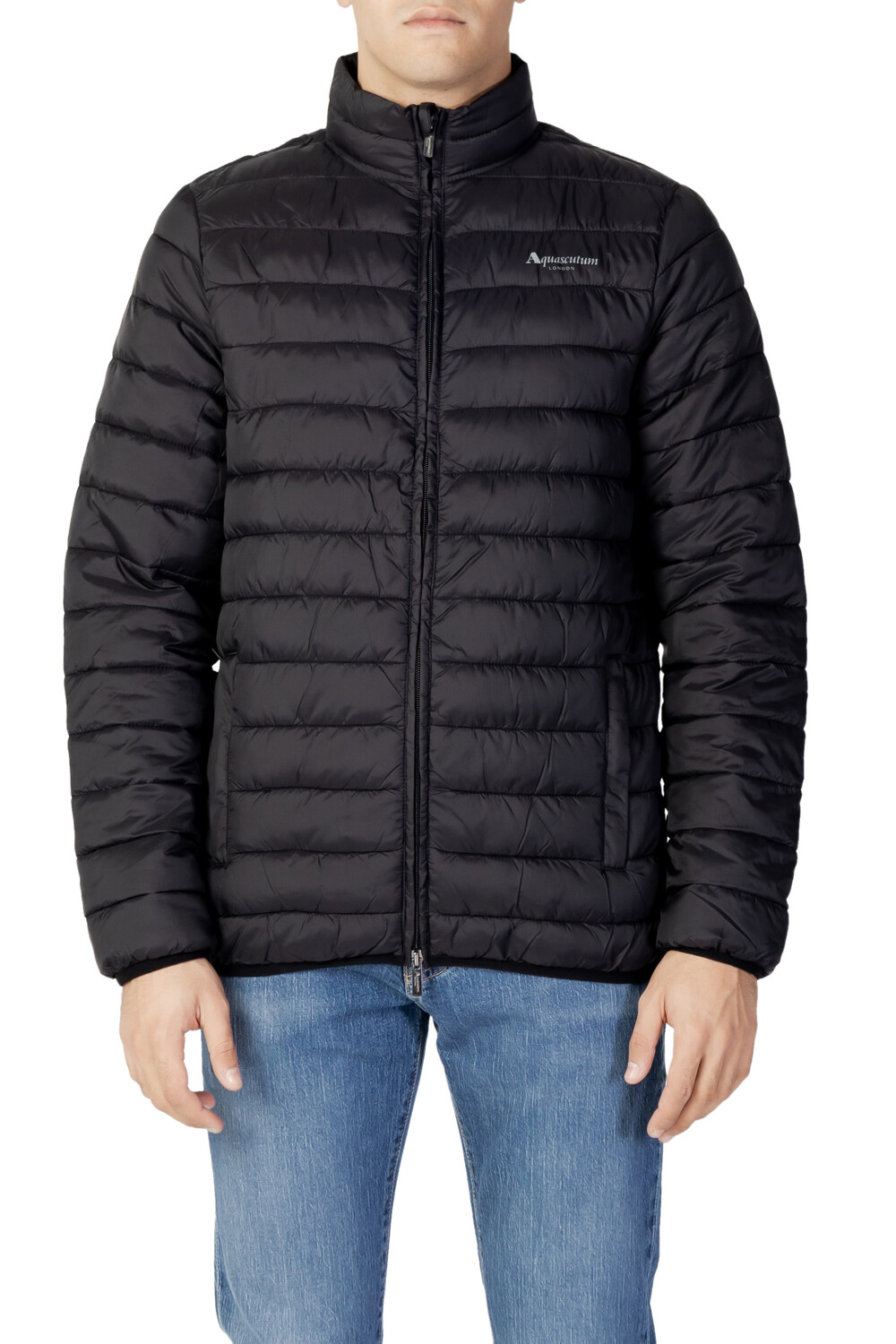 Куртка Aquascutum стеганая, черный 
Куртка Aquascutum стеганая, черный