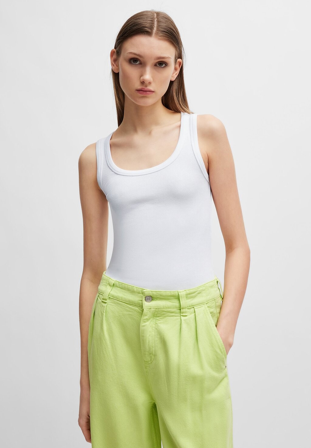 Топ EMATITE BOSS, белый
Топ EMATITE BOSS, белый