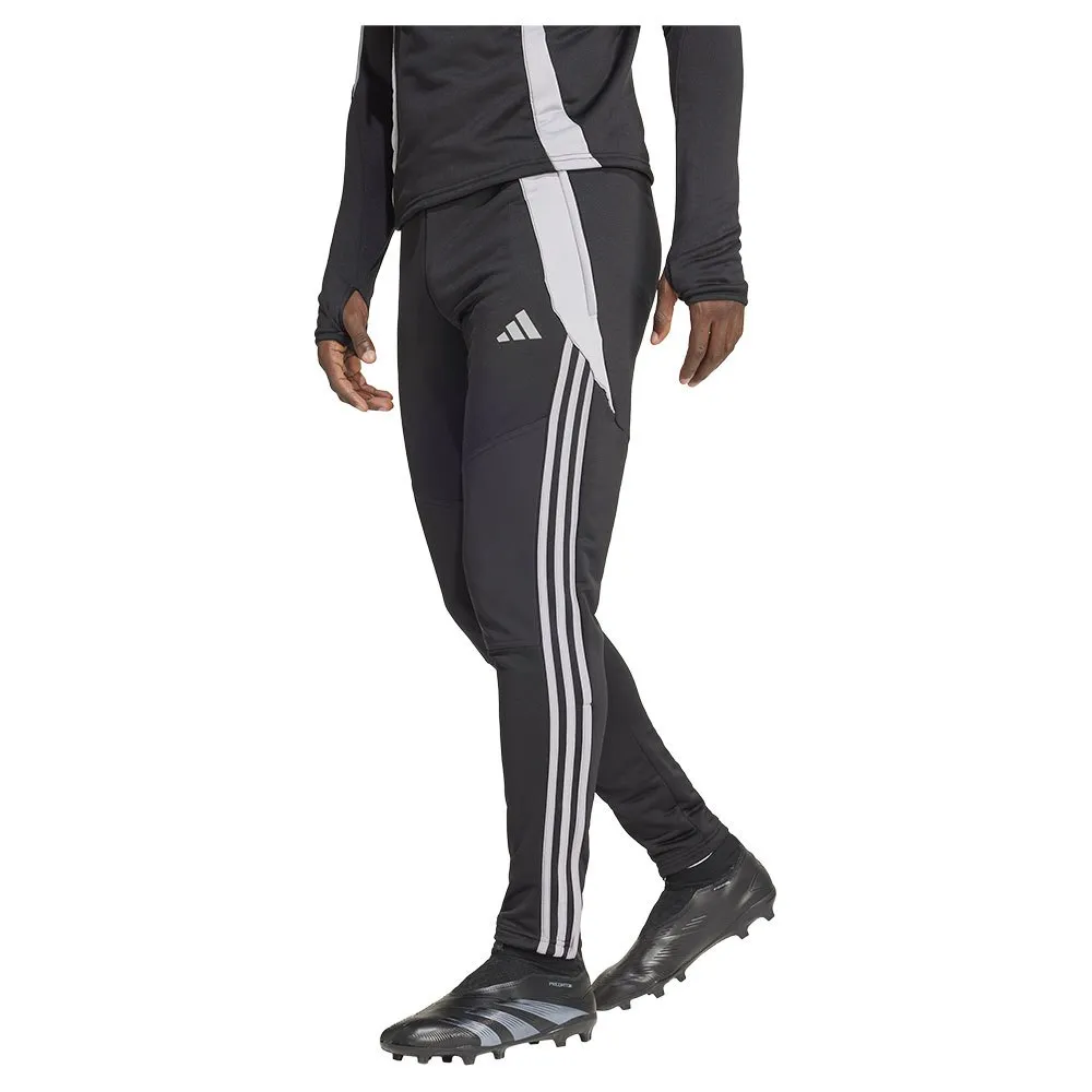 Спортивные брюки adidas Tiro 24 Winterized, черный
Спортивные брюки adidas Tiro 24 Winterized, черный