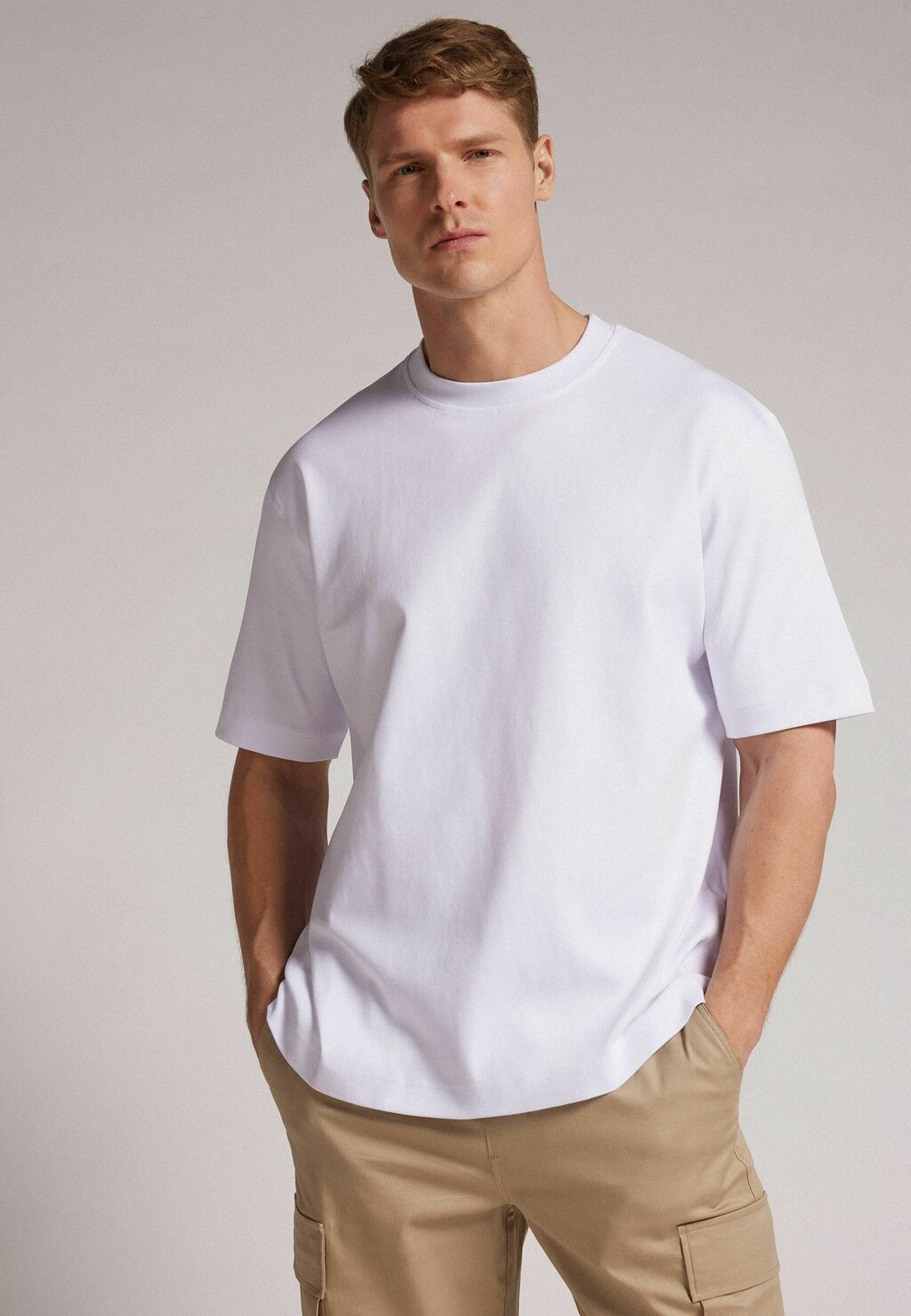 Базовая футболка Intimissimi, белый
Базовая футболка Intimissimi, белый