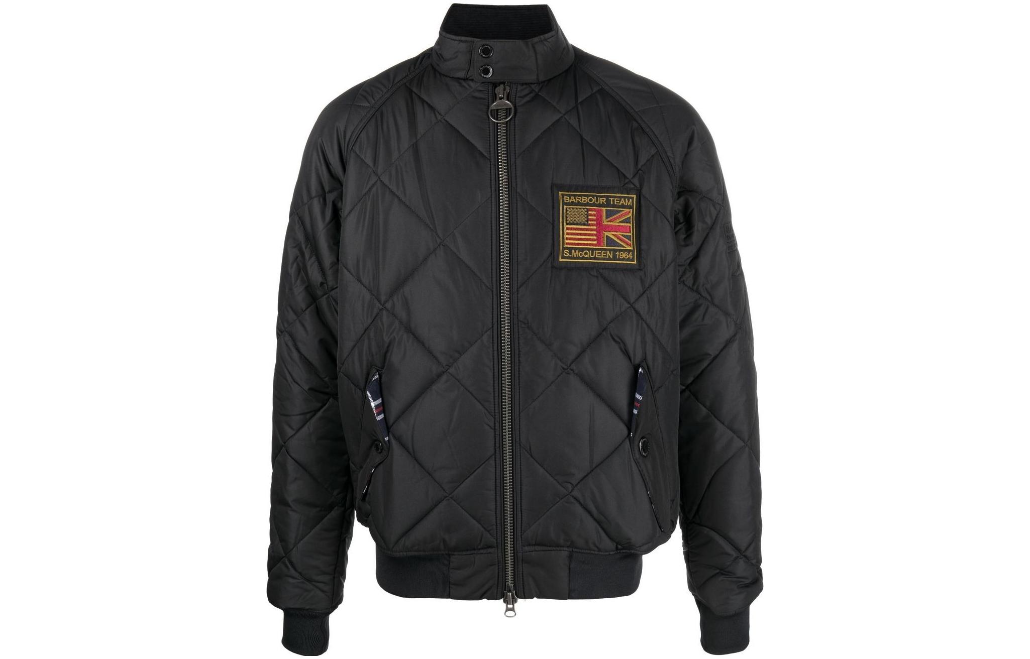 Стеганая куртка с нашивкой в виде логотипа Barbour, черный
Стеганая куртка с нашивкой в виде логотипа Barbour, черный