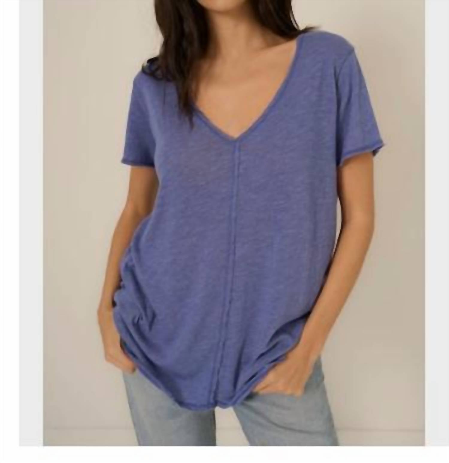 Футболка Wearever цвета сапфировый синий PROJECT SOCIAL T
Футболка Wearever цвета сапфировый синий PROJECT SOCIAL T