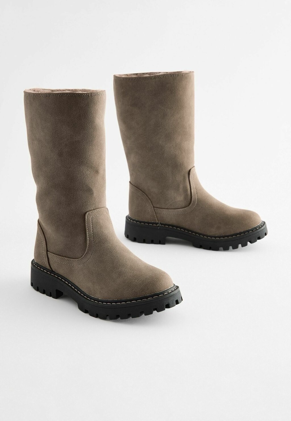 Зимние сапоги Next, бежевый
Зимние сапоги Next, бежевый