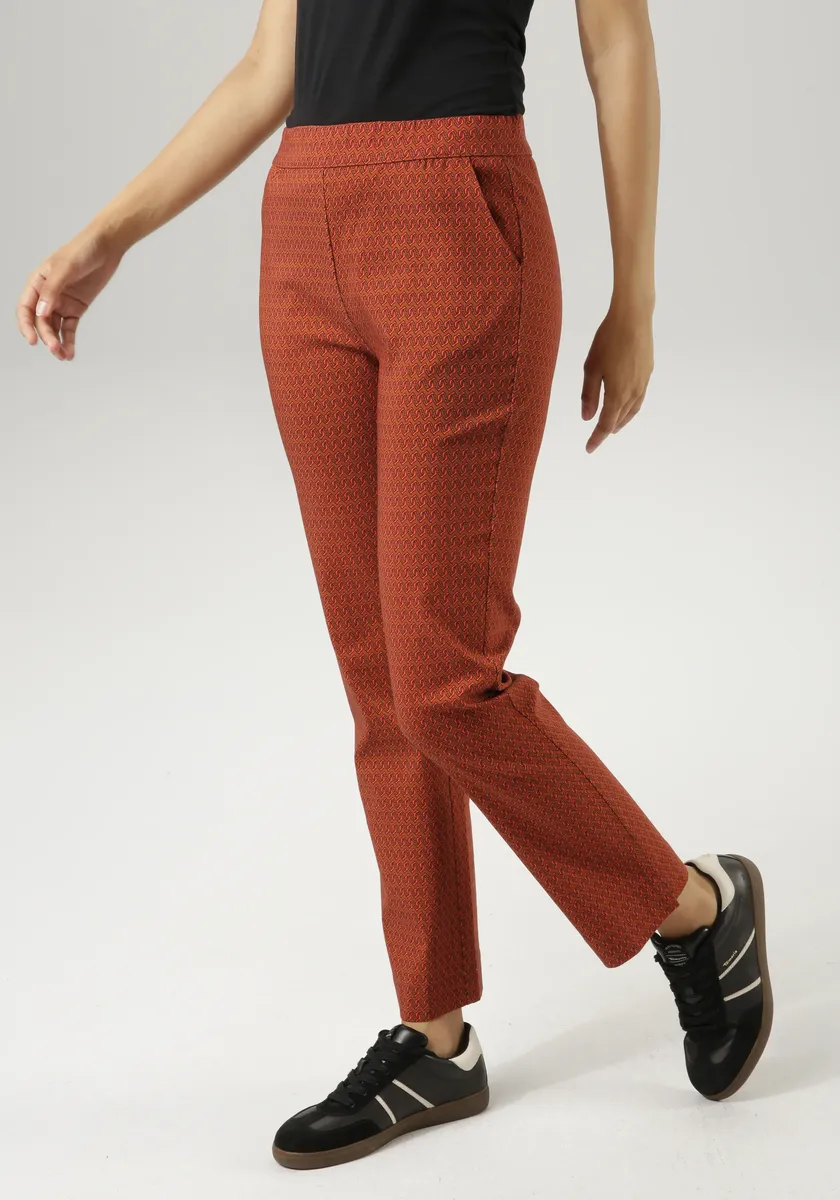 Брюки Aniston CASUAL без застежки, черный 
Брюки Aniston CASUAL без застежки, черный