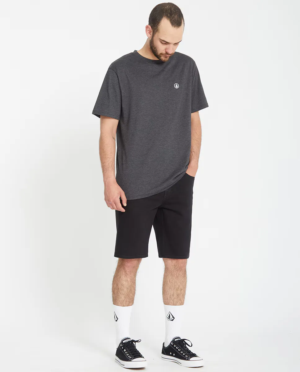 Простые мужские джинсовые шорты-бермуды Volcom, черный 
Простые мужские джинсовые шорты-бермуды Volcom, черный