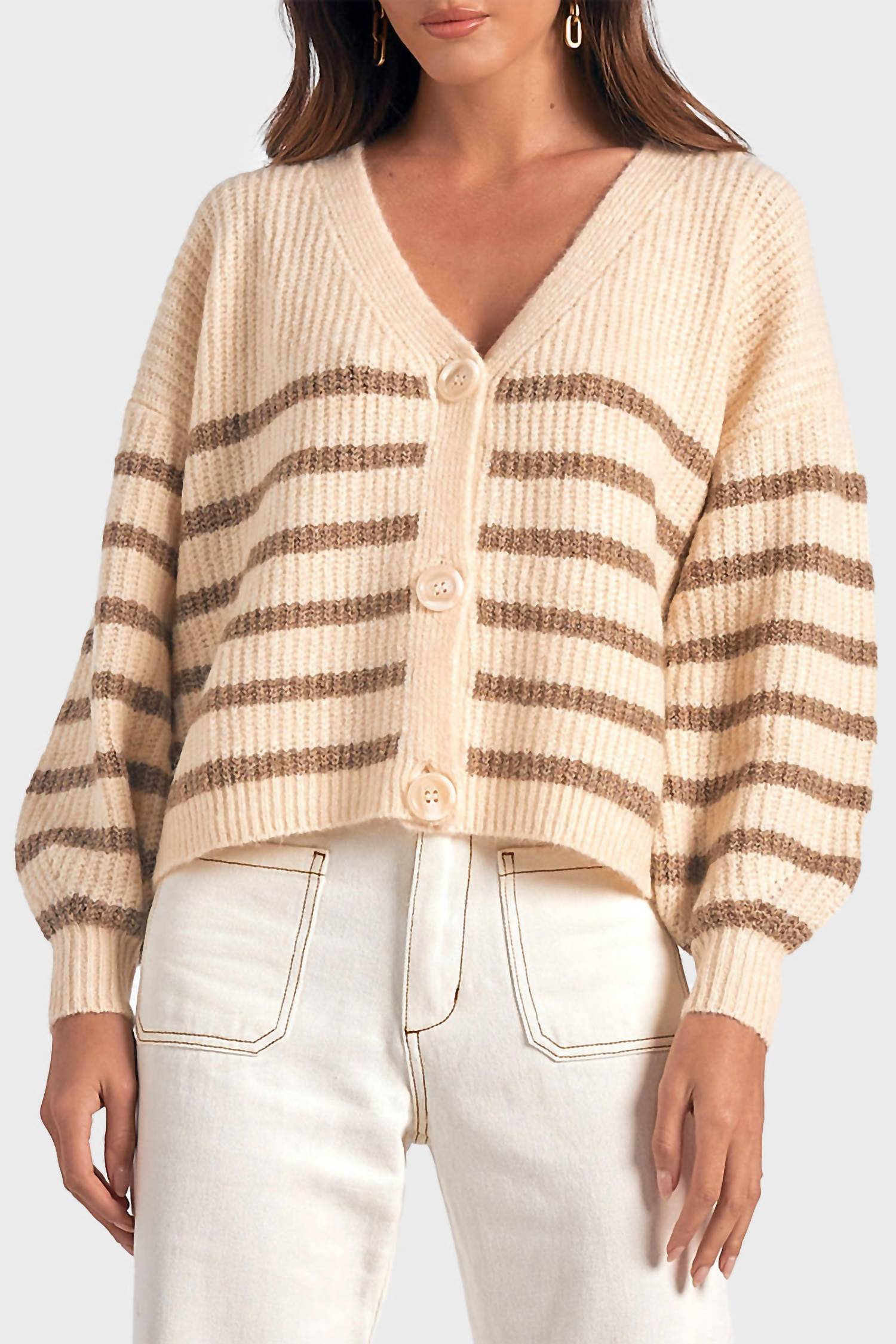 Полосатый кардиган с V-образным вырезом в полоску бежевого цвета Elan, Striped Tan
Полосатый кардиган с V-образным вырезом в полоску бежевого цвета Elan, Striped Tan