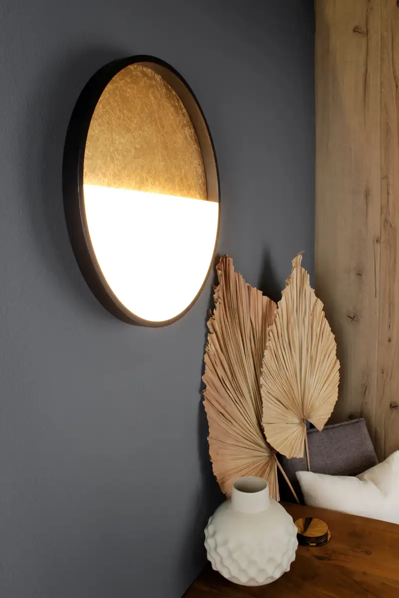 ECO-LIGHT Настенный светодиодный светильник "Vista", встроенный светодиод, Ø 40,00 см Ø 40,00 см, Высота: 5,50 см., цвет gold + schw. Rand
ECO-LIGHT Настенный светодиодный светильник "Vista", встроенный светодиод, Ø 40,00 см Ø 40,00 см, Высота: 5,50 см., цвет gold + schw. Rand
