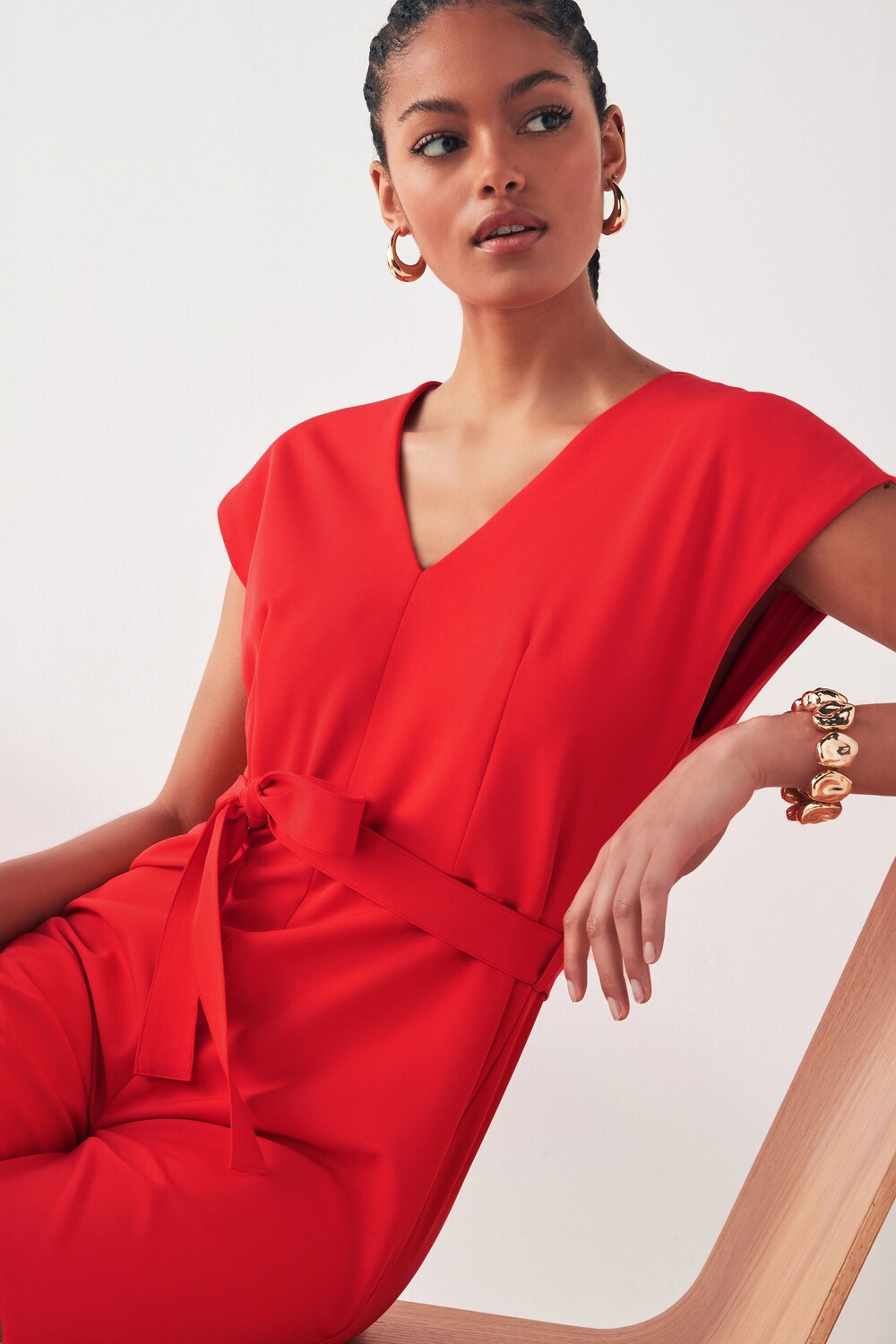 Элегантный комбинезон с завязкой на талии Vila, красный
Элегантный комбинезон с завязкой на талии Vila, красный